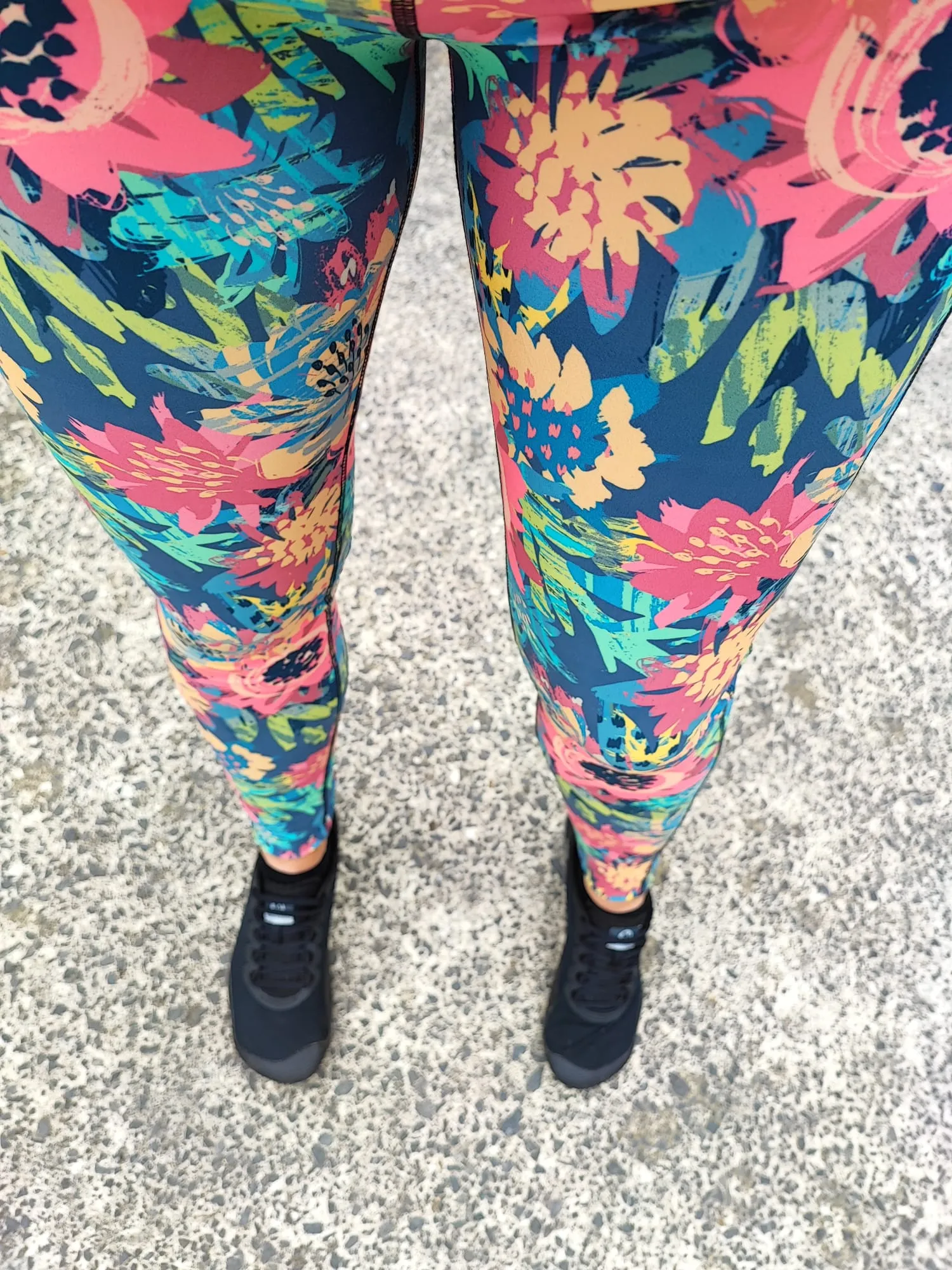 Blooming Peachy Casuals